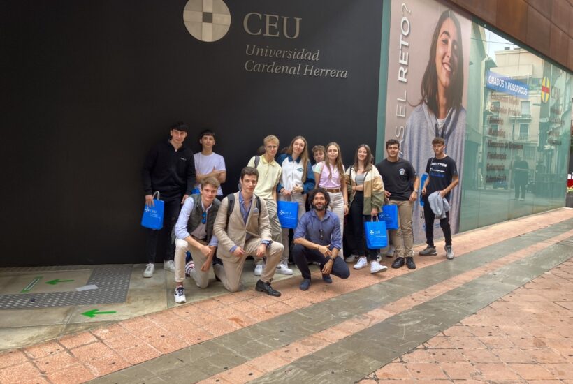 Bachillerato se adentra en la universidad y el mundo empresarial
